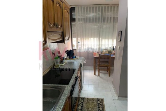 Apartament 2+1 me qira pas ministrise se drejtesise!