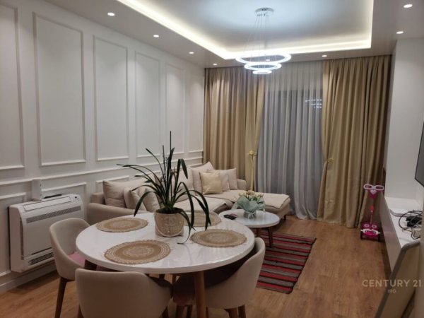 Apartament 2+1+2, Rezidenca "Oasis", Unaza E Re!