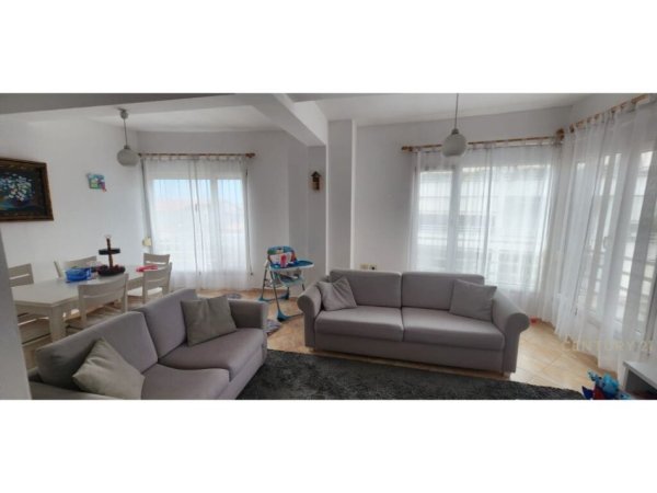 JEPET ME QIRA APARTAMENT 2+1 TEK REZIDENCA KODRA E DIELLIT !