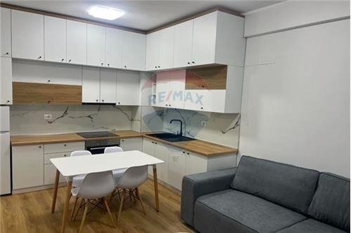 Jepet apartament 1+1 me qira te Kompleksi Kaimi.