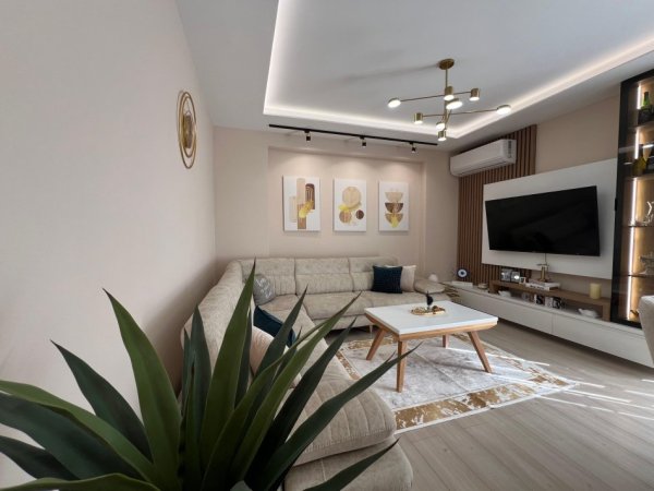 SHITET, APARTAMENT 2+1, FUSHA AVIACIONIT, TIRANË