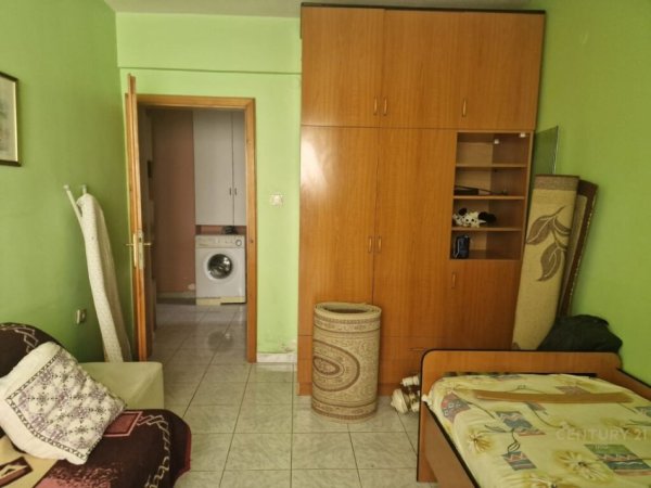 APARTAMENT 2+1 PER QIRA PRANE STADIUMIT DINAMO!, 490EURO