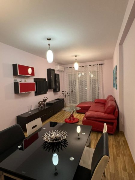 JEPET ME QERA APARTAMENT 1+1 460 EURO KOMPLEKSI KONTAKT