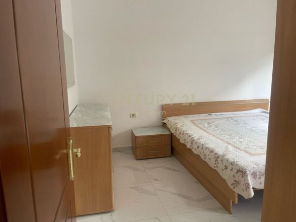 Apartment me qira 1+1 ne Misto Mame 350 €