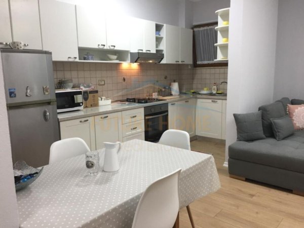 Qera , Apartament 1+1 , Rruga e Elbasanit , Tirane