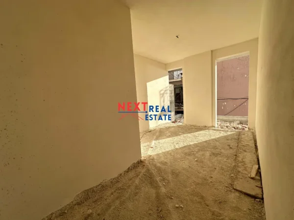 REZERVO PRONEN VETEM ME 500€! SHITET APARTAMENT 2+1 I KONVERTUAR NE STUDIO DHE 1+1 TEK REZIDENCA “ELDA”, VLORE