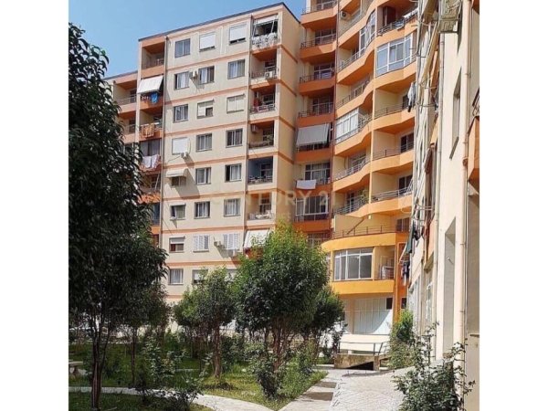 Apartament 2+1+2 Për Shitje në Astir - 105,000 €