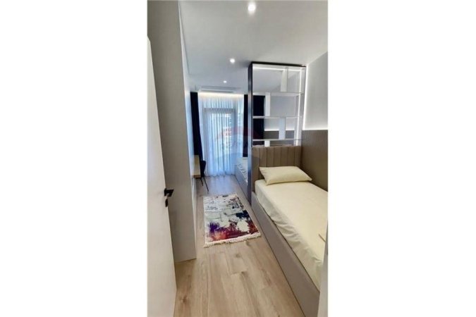 Apartament 2+1 Me Qira Tek Rr.Kosovareve!