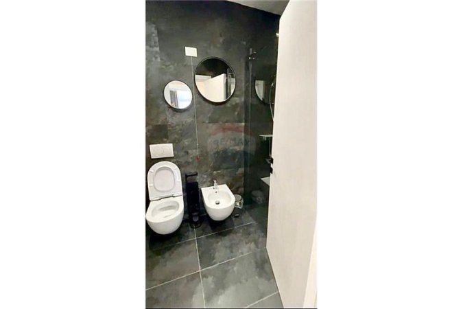 Apartament 2+1 Me Qira Tek Rr.Kosovareve!