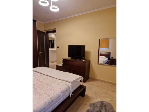 APARTAMENT 2+1 PER QIRA NE ALI DEM!!