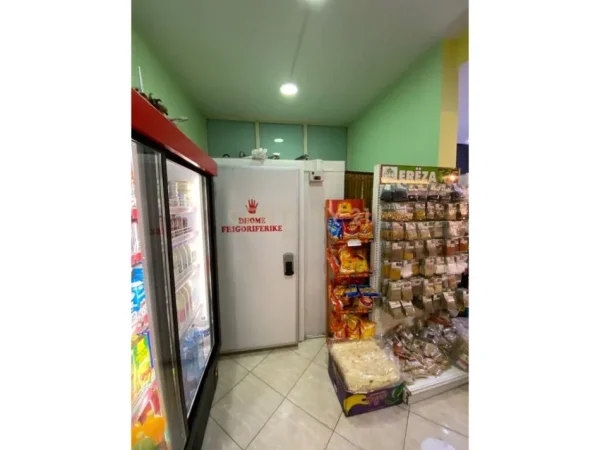 SHESIM DYQAN BUZE RRUGES NE FRESK.