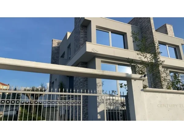 Vile per shitje ne Farke!