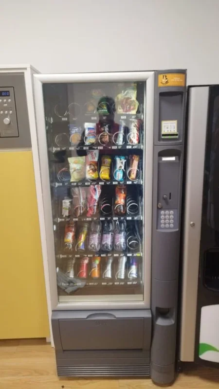 📍Shiten Distributori Automatike Coffee dhe Snack Durrës ☎️069 23 87 400