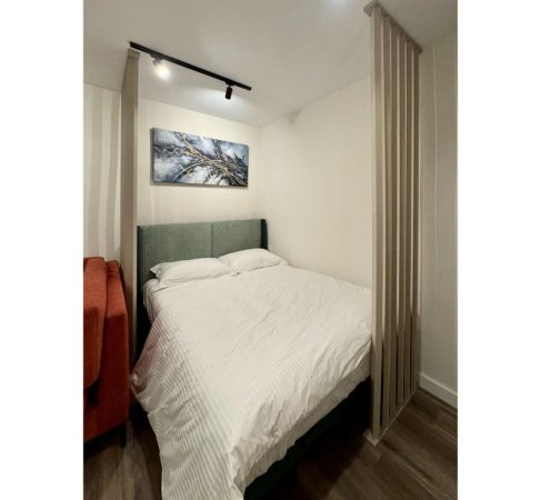 Shitet Apartament 1+1 dhe 1 Garsonirer - (Qender)