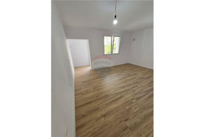 SHITET APARTAMENT 2+1 TEK RRUGA BOGDANVE