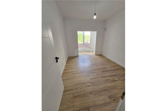 SHITET APARTAMENT 2+1 TEK RRUGA BOGDANVE