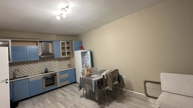 Jepet me qera apartament 2+1 tek Rruga e Elbasanit