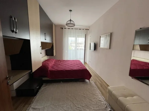 Jepet me qera 1+1 tek kompleksi Kontakt, MAGNET