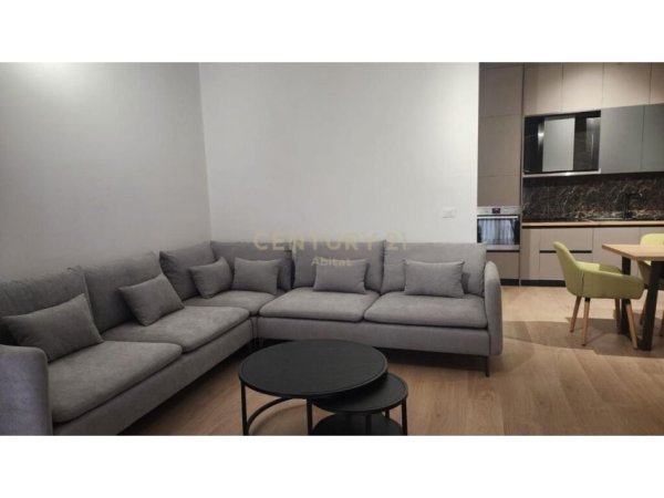 SUPER APARTAMENT 2+1+2 TE KOMPLEKSI DELIJORGJI