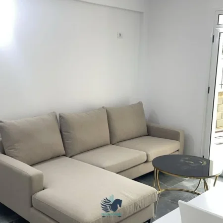 Jepet Me Qera Kati 1 I Nje Vile Ne Astir [ID PV0443]