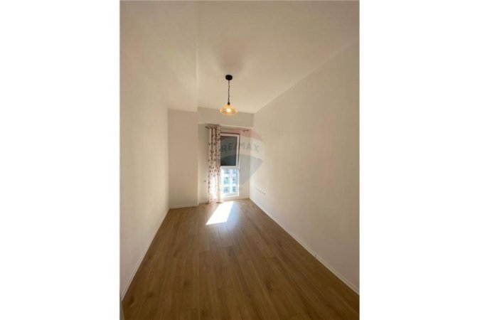 QIRA APARTAMENT 2+1+2+POST PARKIMI TEK KONTAKTI