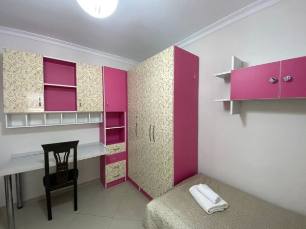 Apartament 3+1 me qera Pazari i ri