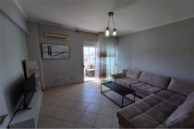 APARTAMENT 2+1 PER QIRA TEK KOMUNA E PARISIT