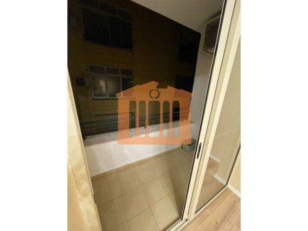 APARTAMENT 1+1 TEK SHKEMBI I KAVAJES, PER SHITJE!