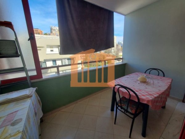 APARTAMENT 3+1+2 NE VOLLGA DURRES, PER SHITJE !