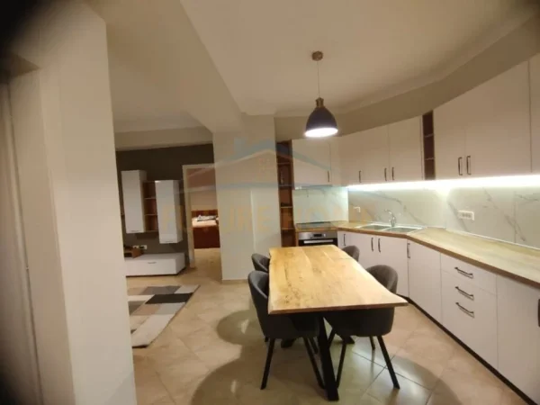Qera, Apartament 2+1, Plazh Iliria, Durres