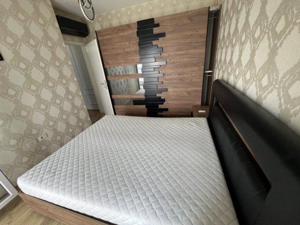 Qera, Apartament 2+1 Stacioni i Trenit