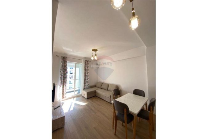 QIRA APARTAMENT 2+1+2+POST PARKIMI TEK KONTAKTI