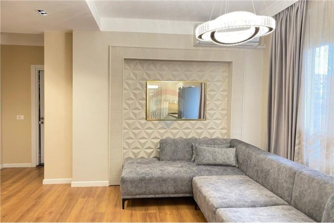 Apartament 1+1 me qira prane Qendres!