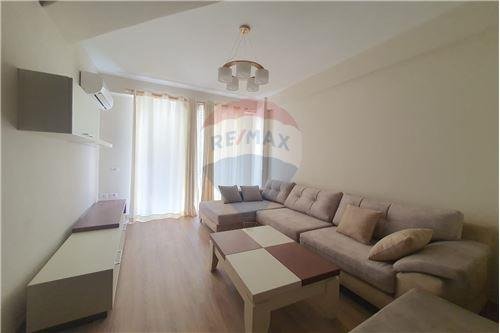 APARTAMENT 1+1 NE SHITJE NE ASTIR.