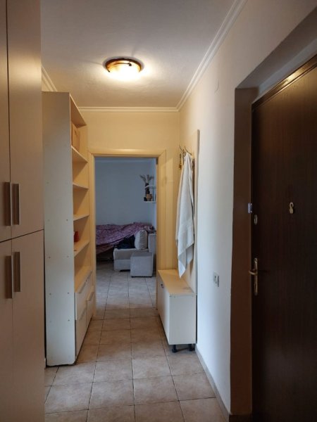 JEPET APARTAMENT 1+1 ME QIRA NE XHAMLLIK