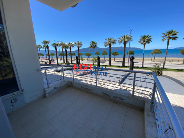 JEPET ME QERA AFATGJATE APARTAMENT 2+1 NE LUNGOMARE, VLORE