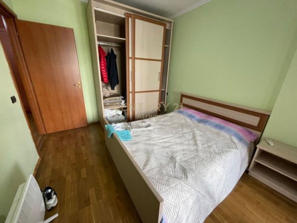 APARTAMENT 1 + 1 PER QIRA TEK MYSLYM SHYRI !