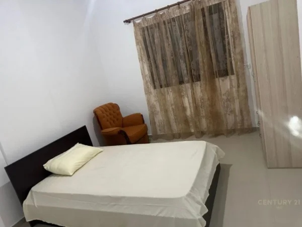 Apartament 2+1+2 me qira ne zonen e Astirit!