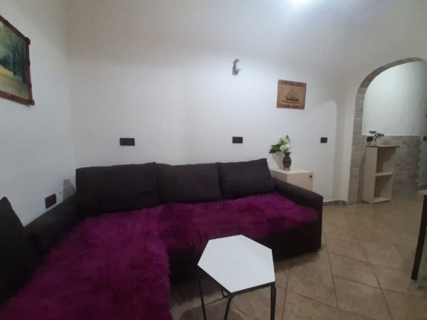 Apartament 1+1 me qera tek 5 Maji