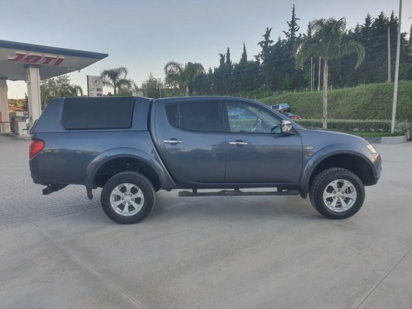 Mitsubishi L 200 2,5 4x4 Viti 2012 Klima