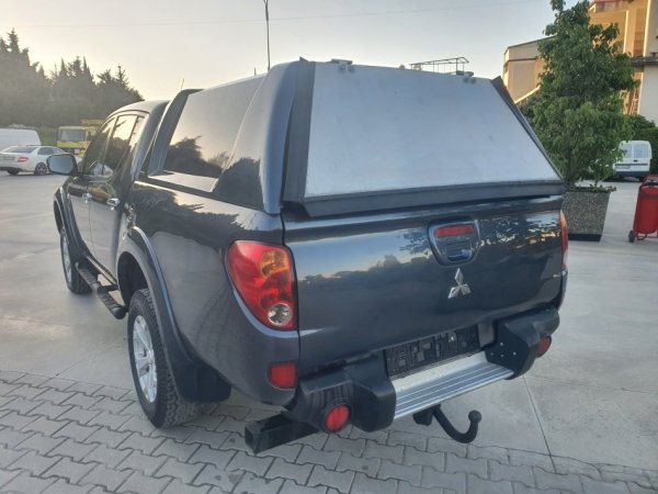 Mitsubishi L 200 2,5 4x4 Viti 2012 Klima