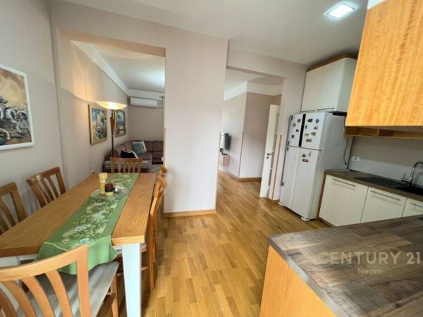 JEPET ME QIRA APARTAMENT 2+1+2 TEK LIQENI I THATE!