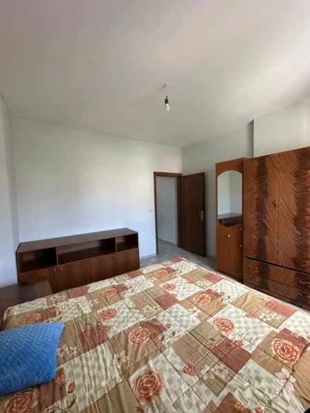 Apartament me Qera