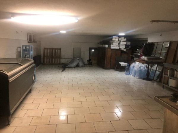 SHITET AMBIENT BIZNESI 314M2 BLLOKU 1.400.000 EURO