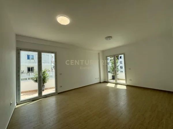 YZBERISH, SHESIM APARTAMENT 3+1+2