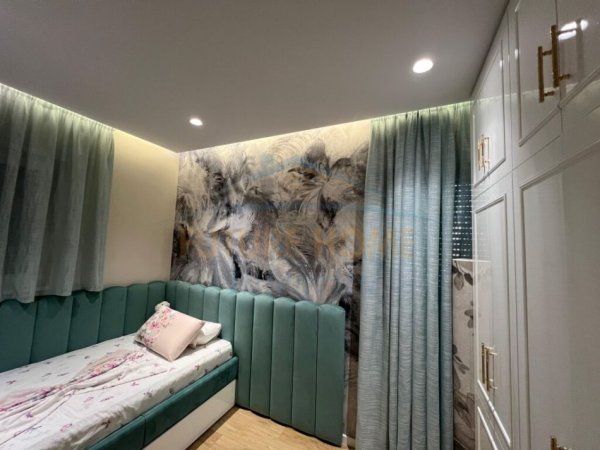 Qera, Vilë, Vala Mar Residence 3,200 € Kontrate 1 Vjecare