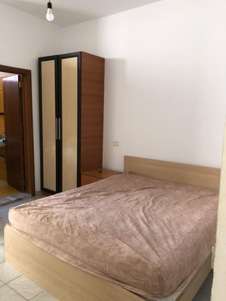 Apartament 1+1 me qira 250 euro