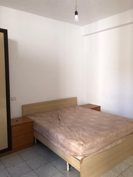 Apartament 1+1 me qira 250 euro