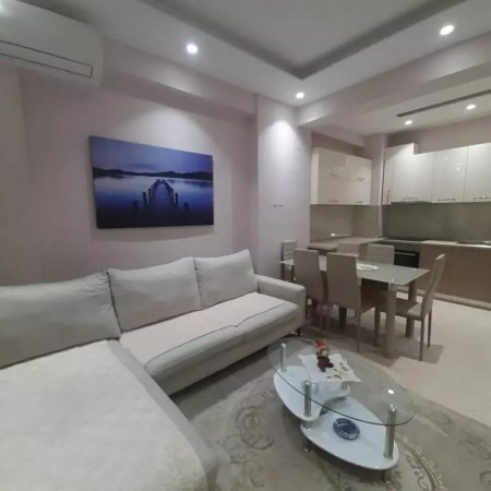 Apartament 2+1 me qira Golden Park