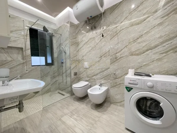 JAPIM ME QIRA APARTAMENT 1+1+POST PARKIMI NE RESIDENCEN GREEN CITY !!